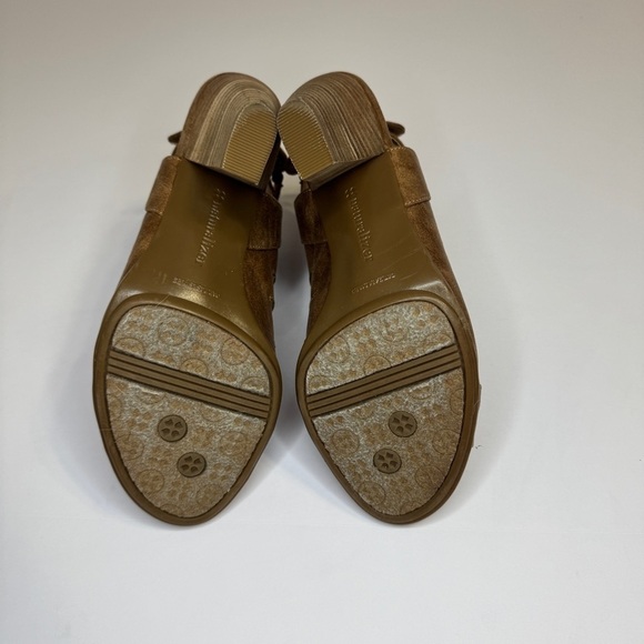 Naturalizer Caged Heeled Sandals Sz 8
Brown Strappy Comfort Dressy Boho heels - Picture 8 of 10